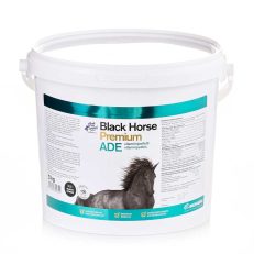 Black Horse Premium ADE-vitamin pellets för hästar i en 3 kg vikt förpackning